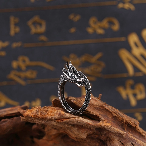 Vintage Retro Dragon Open Ring For Men Women Punk Gothic Metal Dragon Scale Adjustable Jewelry Domineering Finger Ring