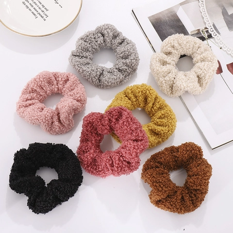 Women Faux Lamb Wool Scrunchies Teddy Velvet Large Hair Ties Soft Elastic Hair Bands Autumn Winter Plush Hair Accessories