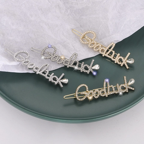 Pinza para el Cabello de Lujo con Letras Goodluck Perlas Artificiales Strass Aleación Metal Clip Lateral para Mujer Fiesta Accesorios