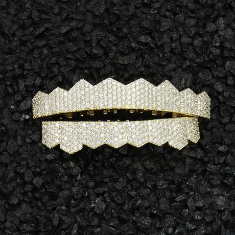 Ensemble Grillz Hip Hop avec Zirconia Iced Out Cuivre Électroplaqué Or Argent Dents Grillz Punk Streetwear Bijoux pour Hommes Femmes