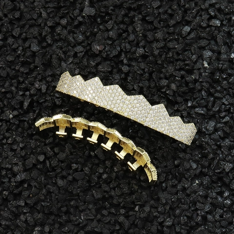 Ensemble Grillz Hip Hop avec Zirconia Iced Out Cuivre Électroplaqué Or Argent Dents Grillz Punk Streetwear Bijoux pour Hommes Femmes