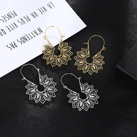 Boheemse Vintage Legering Hangende Oorbellen Voor Dames Holle Mandala Bloemen Geometrische Retro Etnische Antiek Goud Zilver Sieraden