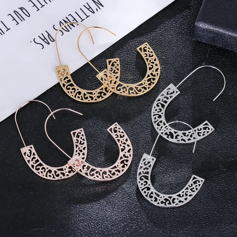 Orecchini a Gancio a Forma di U in Lega con Motivo a Volute Traforate Vintage per Donna Gioielli da Festa Geometrici