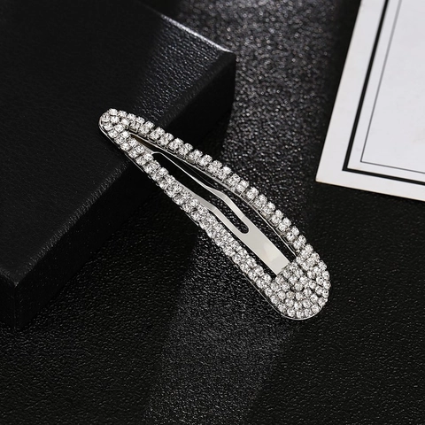 Mode Wassertropfen Strass BB Haarspangen Für Damen Minimalistische Zinklegierung Druckknöpfe Luxus Funkelnde Haarschmuck Geschenk