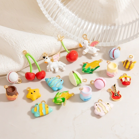 DIY Jewelry Alloy Enamel Charms Pendants Cartoon Bee Unicorn Cherry Star Guitar Fish Honey Pot Handmade Bracelet Necklace Accessory
