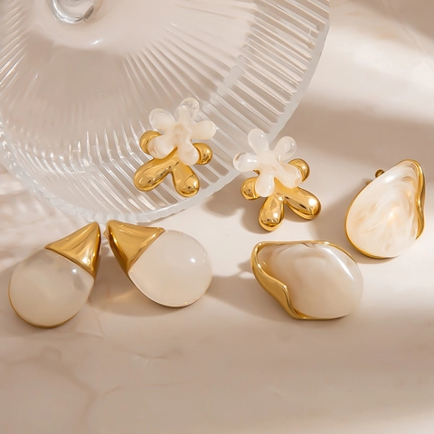 French Style Stainless Steel Resin Flower Stud Earrings For Women Waterproof Hypoallergenic Marble Texture Ear Jewelry Tarnish Resistant