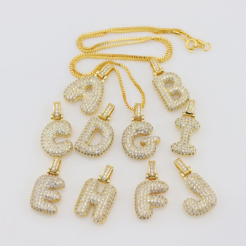 Pendente a Bolla Hip Hop Iced Out in Rame e Zirconia Solo Per Uomo Donna Gioielli con Alfabeto Solo Ciondolo Senza Catena