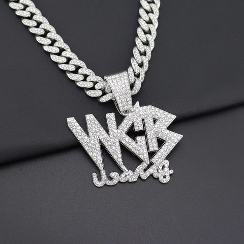 Collana con Ciondolo Lettera WKB Hip Hop Iced Out in Lega Argento Strass Grande Ciondolo Streetwear Gioielli per Uomo Ragazzi