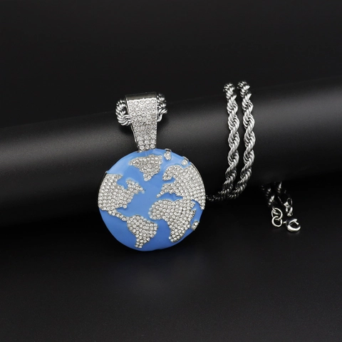 Collana con Pendente a Forma di Terra Mappa del Mondo Hip Hop in Lega con Strass Smalto Blu Oro Argento Catena Cuban Rope Tennis Gioielli Uomo Donna