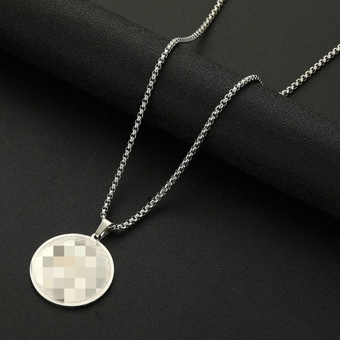 Vintage Edelstahl Rund Platte Anhänger Halskette Retro Graviert Geometrische Kreis Hip Hop Mode Schmuck Für Damen Herren