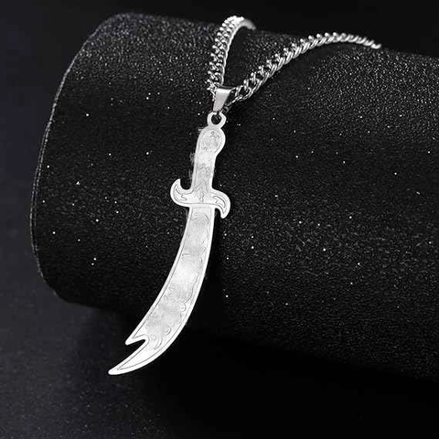 Collana con Pendente a Spada Scimitarra Zulfiqar in Acciaio Inossidabile Gioielli Amuleto Imam Ali Incisi Vintage per Uomo Donna