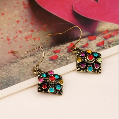 Vintage Böhmisch Legierung Bunte Strass Tropfen Haken Ohrringe Geometrische Hohle Rhombus Mehrfarbig Ethno Schmuck Damen