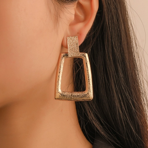 Übertriebene Geometrische Gehämmerte Metallohrringe Für Damen Große Doppelte Rechteckige Trapezohrringe Statement Mode Schmuck