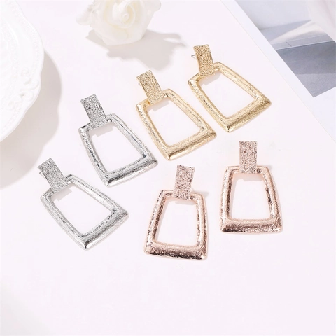 Übertriebene Geometrische Gehämmerte Metallohrringe Für Damen Große Doppelte Rechteckige Trapezohrringe Statement Mode Schmuck