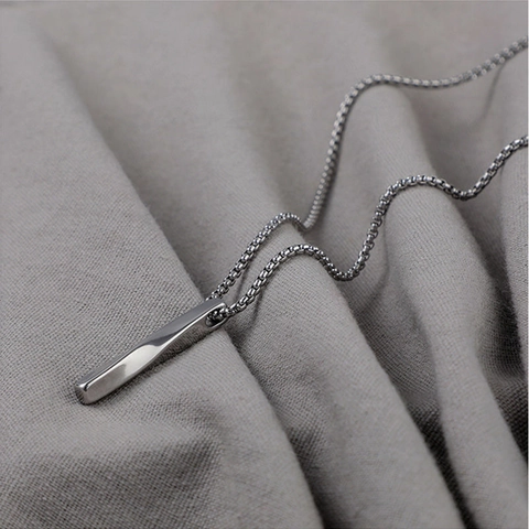 Hip Hop Titanstahl Twist Bar Anhänger Halskette Minimalistische Silberne Legierung Lange Stab Halskette Geometrische Streetwear Schmuck Für Herren Damen Unisex