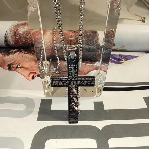 Vintage Stainless Steel Cross Pendant Necklace Men Spanish Lord's Prayer Scripture Box Chain Hip Hop Religious Jewelry