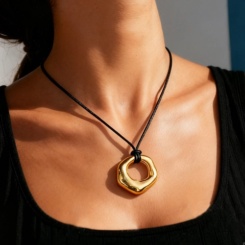 Minimalistische 18K Vergoldet Edelstahl Anhänger Halskette Wasserdicht Unregelmäßige Geometrische Lava Design Seilkette