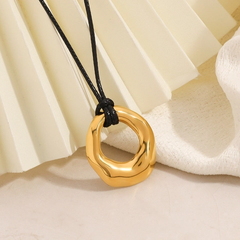 Minimalistische 18K Vergoldet Edelstahl Anhänger Halskette Wasserdicht Unregelmäßige Geometrische Lava Design Seilkette