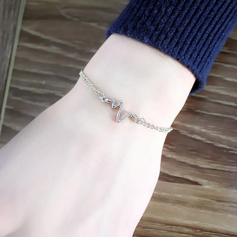 Braccialetto Minimalista in Argento Sterling 925 Battito Cardiaco Forma ECG Catena Sottile Regolabile Gioielli Donna