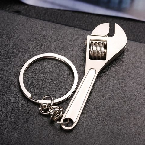 Creative Mini Adjustable Wrench Keychain Zinc Alloy Metal Simulation Tool Car Key Ring Pendant Men Industrial Style Gift