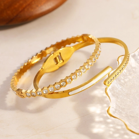 18K Gold Plated Stainless Steel Bangle For Women Rhinestone Inlaid Hexagonal Honeycomb Geometric Bangle Fashion Elegant Jewelry Gift