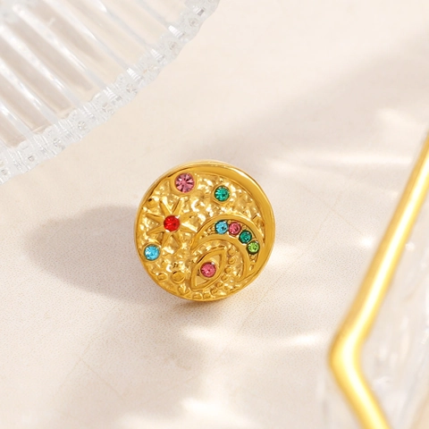 Spilla Tonda Martelatta in Acciaio Inossidabile Bohemienne Strass Colorati Stella Luna Malocchio Modello Oro Placcato Donna Spilla