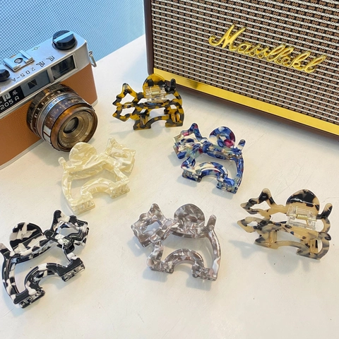 Koreanisch Niedlich Acetat Hund Form Haarklammer Für Damen Vintage Marmor Muster Tier Haargreifer Haarschmuck