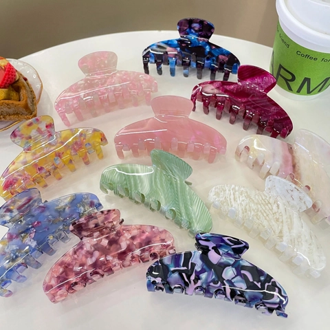 Korean Style Cellulose Acetate Large Hair Claw Clip Elegant Marble Floral Pattern Shark Clip For Women Thick Hair Styling