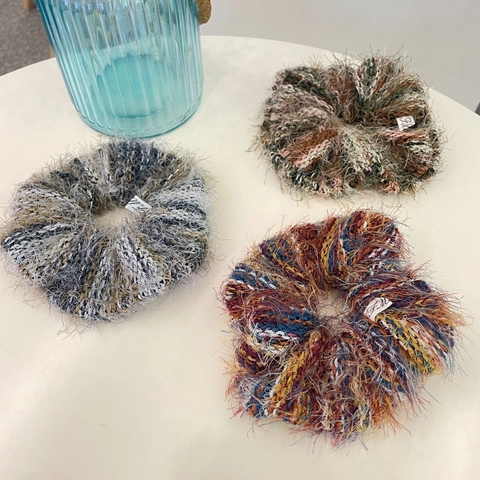 Herfst Winter Mohair Stijl Scrunchie Vrouwen Zacht Pluche Haargummi Handgemaakt Meerkleurig Geplooid Elastische Accessoires