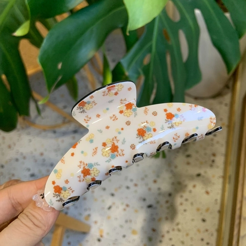 Pinze per Capelli a Fiori Francesi in Acrilico Mollette a Squalo per Donna Eleganti Accessori per Capelli Fatti a Mano con Motivo Floreale