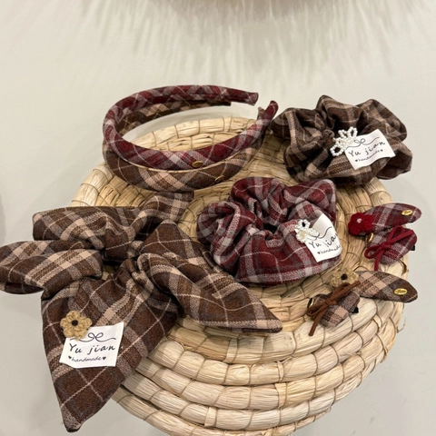Vintage Plaid Fabric Hair Accessories Retro Checkered Scrunchies Headbands Heart Hair Clips Artificial Pearl For Women