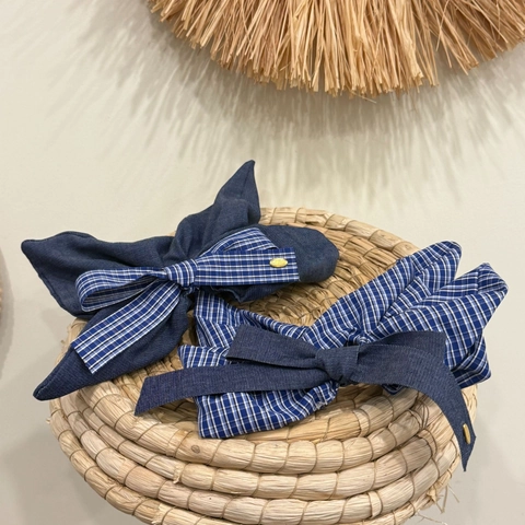French Vintage Denim Plaid Bow Scrunchie Ruched Ruffle Edge Fabric Hair Tie Sweet Minimalist Ponytail Holder For Women