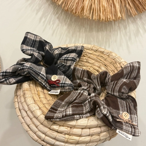 Elastico per Capelli in Tessuto Plaid Vintage Con Bottone in Legno e Fiocco Stile Francese per Donna Accessori Quotidiani