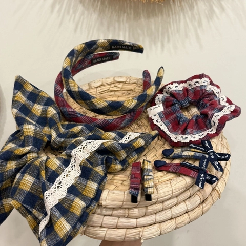 Set di Accessori per Capelli Vintage a Quadri con Bordo in Pizzo Cerchietto Scrunchie Fiocco Molletta per Donna Ragazza Stile Coreano