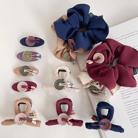 Korean Minimalist Solid Color Fabric Hair Ties Set With Button Knot Decor Scrunchies Vintage Hair Clips Claw Clips For Women Hair Accessories