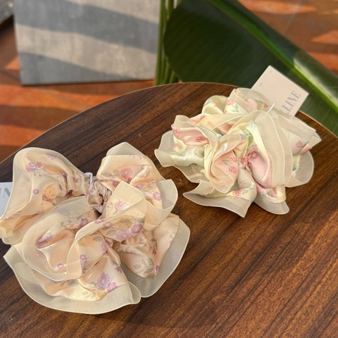 Französisch Vintage Blumen Satin Scrunchie Große Elastische Haargummi Mit Plissierter Pilzkante Süß Haarschmuck Für Damen