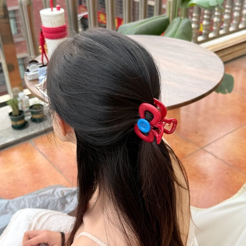 Koreanischer Stil Kontrastfarbe Schleife Haarklammer Clip Harz Kunststoff Blauer Knopf Dekorativer Haarschmuck Für Damen Mädchen