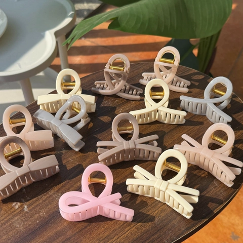 Elegante Molla per Capelli in Resina con Fiocco Color Crema Clip a Squalo Geometrica per Donne Ragazze Fermaglio Antiscivolo Accessori Moda Capelli