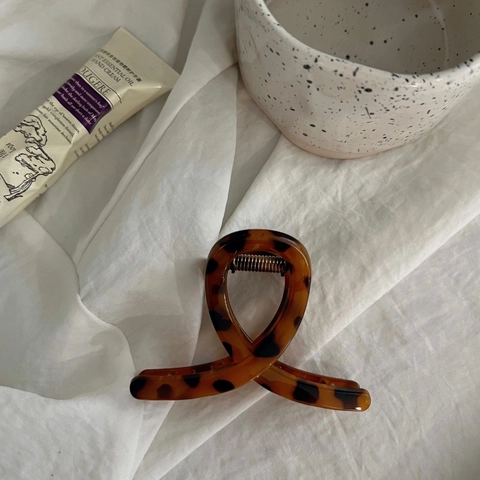 Damen Koreanischer Stil Celluloseacetat Schildpatt Haarklammer Minimalistisch Leopardenmuster Großer Haifisch-Clip Kopfschmuck