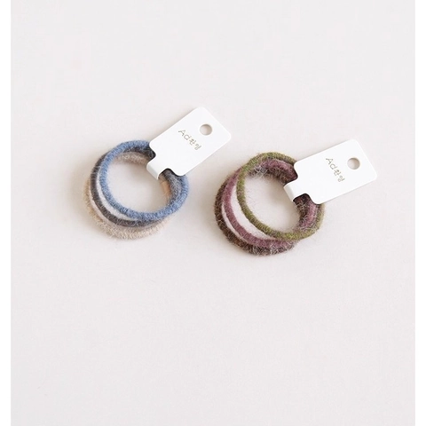 Chouchous Simples en Polyester à Texture Pelucheuse Faits à la Main Haute Élasticité pour Femmes Accessoire de Coiffure Polyvalent