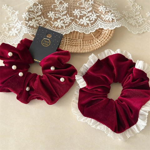 Coletero de Terciopelo Vintage con Perlas y Pliegues para Mujer Estilo Francés Elegante Rojo Negro Accesorios para el Cabello