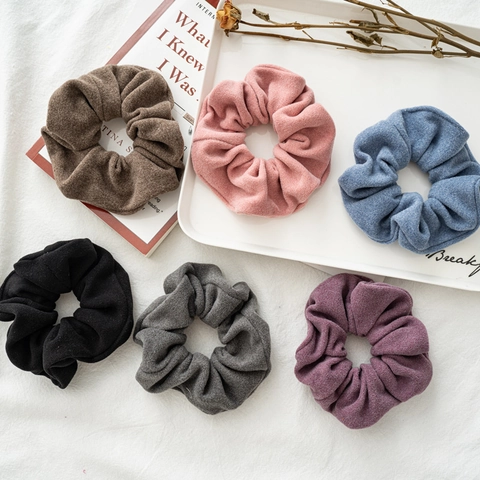 Minimalist Solid Color Fabric Scrunchies High Elastic Hair Ties For Women Daily Commuting Hair Accessories