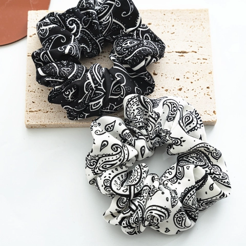 Vintage Paisley Print Stof Scrunchies Voor Vrouwen Retro Grote Haarelastiekjes Hoge Elastische Haarklemmen Ponytail Houder Hoofddeksel Accessoire