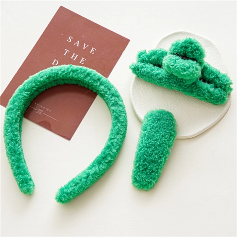 Fashion Green Plush Lamb Wool Headband Soft Hair Claw Clip Autumn Winter Women Sweet Solid Color Hair Accessories