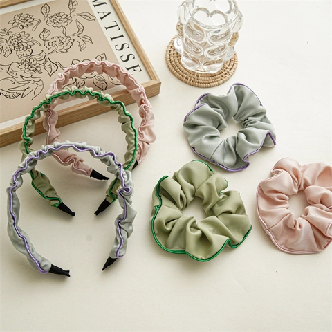 Elegant Pleated Satin Texture Headband With Contrast Edge Piping Solid Morandi Colors Decorative Fabric Hair Accessories For Women
