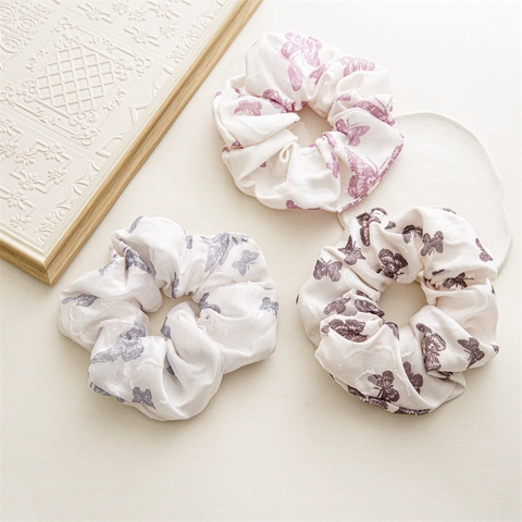Blumen Schmetterling Druck Satin Finish Haargummis Für Damen Süßes Temperament Elastische Stoff Haarbänder Sommer Mode Haarschmuck