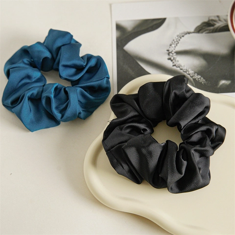 Chouchou en Satin Français Élégant Grand Bandeau Élastique pour Femmes Mode Soie Comme Anneau de Cheveux Plissé OL Accessoires Cheveux