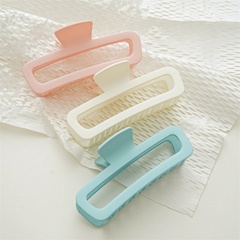 Matte Cream Color Hair Claw Clip For Women Large Rectangular Hollow Shark Clip Sweet Hair Accessories For Thick Hair