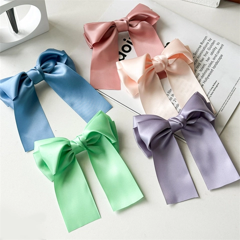 Elegante Grote Satijnen Strik Haarclip Voor Dames Gelaagde Satijnn Lint Veerclip Zoete Franse Stijl Ponytail Haaraccessoires