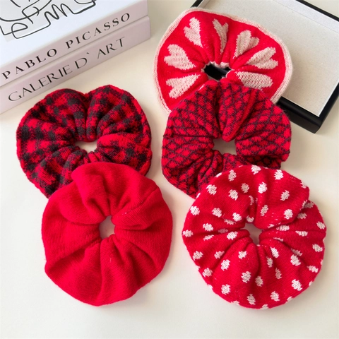 Women's Red Knitted Scrunchie Heart Plaid Pattern Large Elastic Hair Ring Sweet Premium Hair Ties Accessories